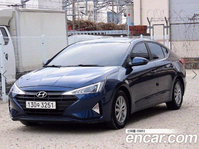 Hyundai Avante — exterior
