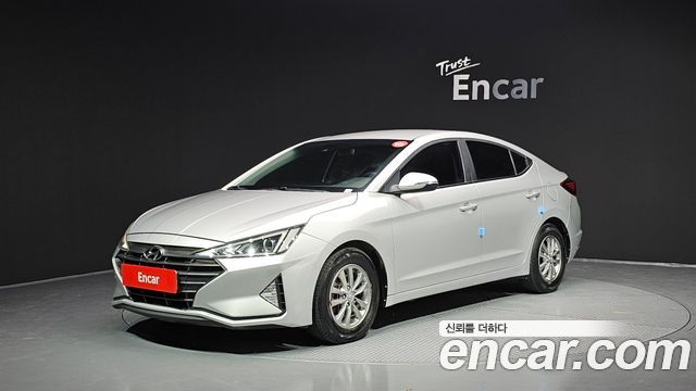 Hyundai Avante — exterior
