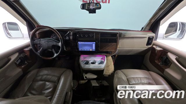 Chevrolet Express Van — interior