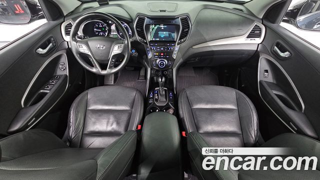 Hyundai Maxcruz — interior