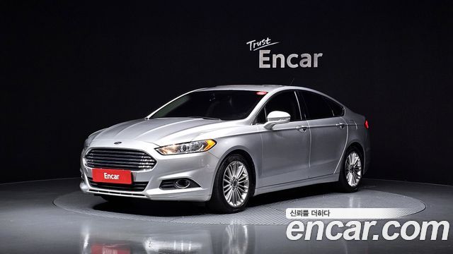 Ford Fusion — exterior