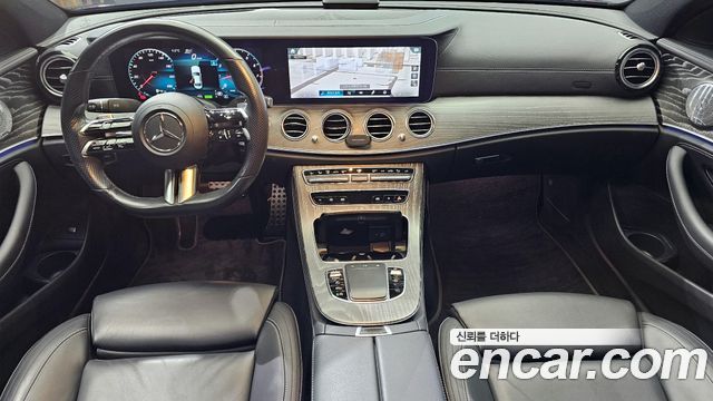 Mercedes-Benz E-Class — interior