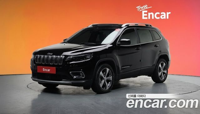Jeep Cherokee — exterior