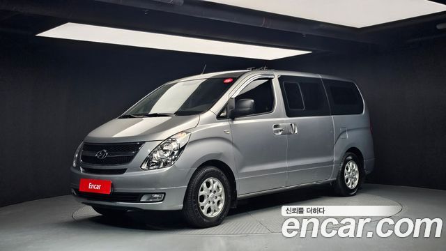 Hyundai Starex — exterior