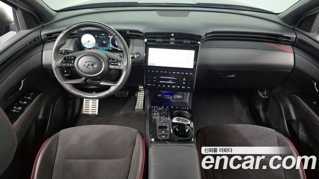 Hyundai Tucson — interior