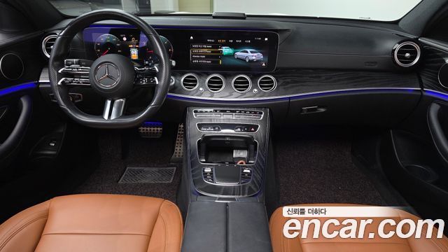 Mercedes-Benz E-Class — interior