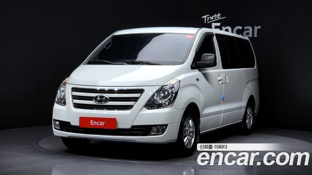 Hyundai Starex