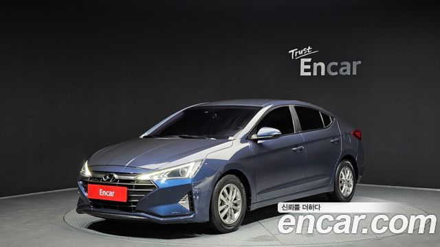 Hyundai Avante — exterior