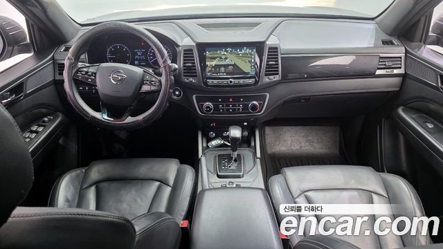 KG Mobility Rexton — interior
