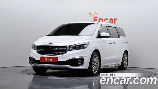 Kia Carnival — exterior