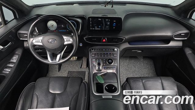 Hyundai Santa Fe — interior