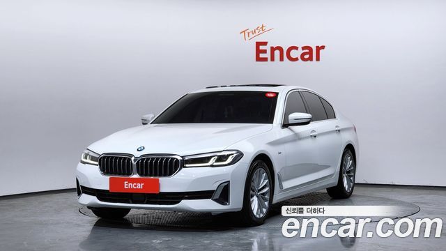 BMW 5 Series — exterior