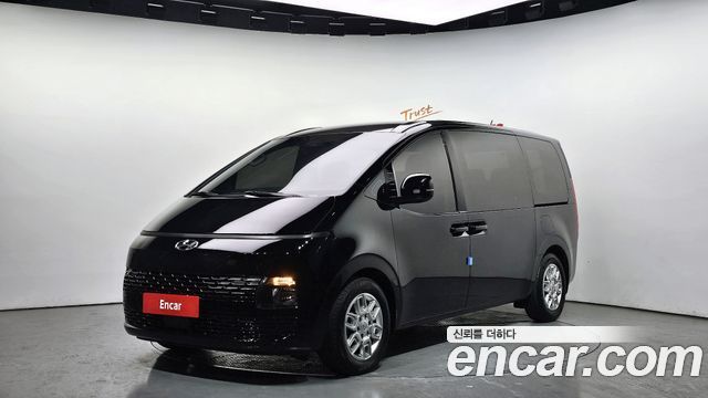 Hyundai Staria — exterior