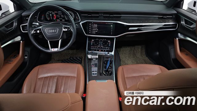 Audi A6 — interior