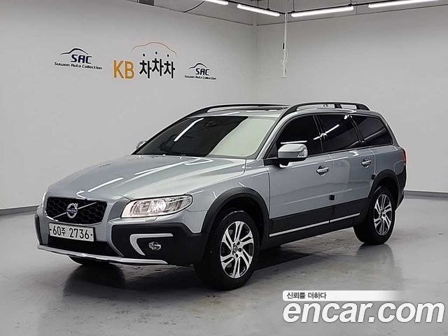 Volvo XC70 — exterior