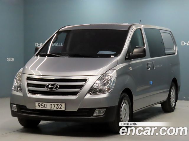 Hyundai Starex