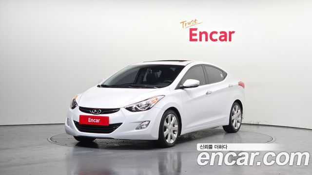 Hyundai Avante — exterior