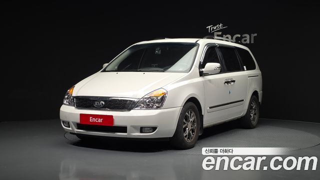 Kia Carnival — exterior