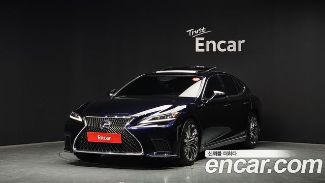 Lexus LS — exterior