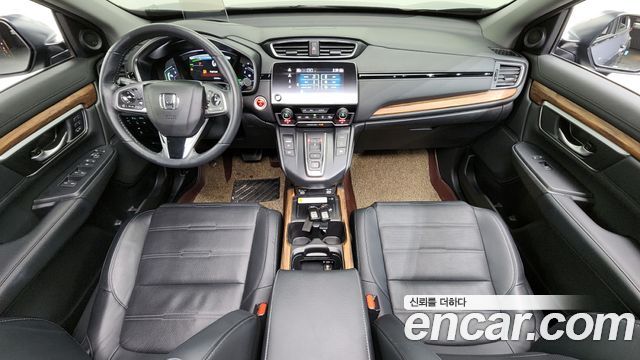 Honda CR-V — interior
