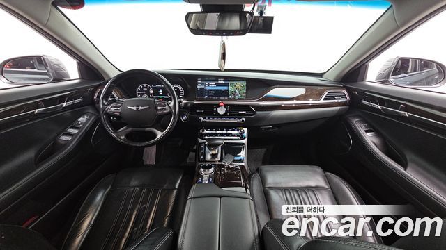 Genesis EQ900 — interior
