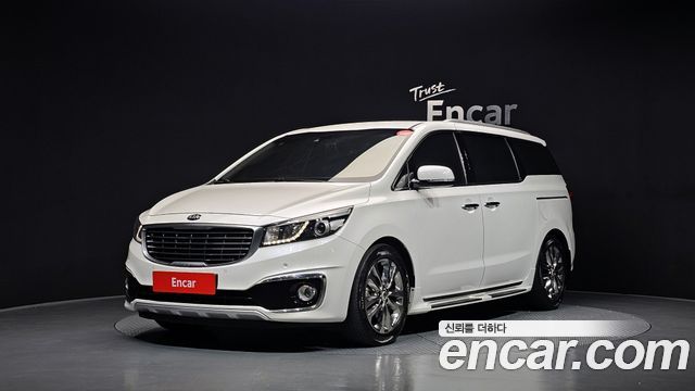 Kia Carnival — exterior