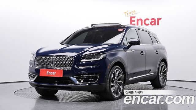 Lincoln Nautilus — exterior