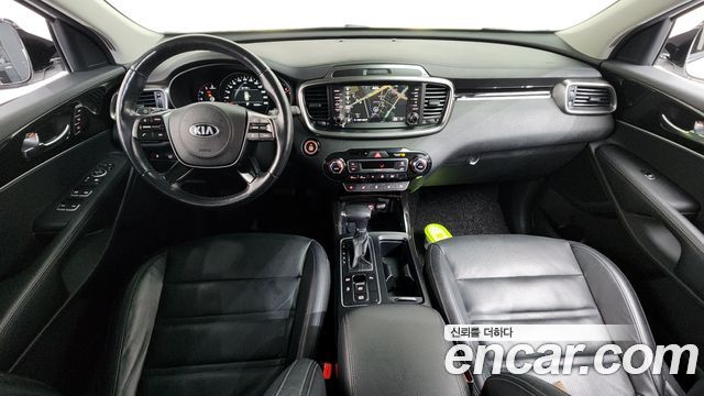 Kia Sorento — interior