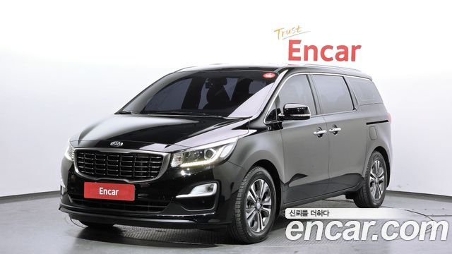 Kia Carnival — exterior