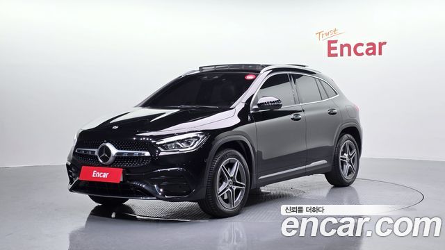 Mercedes-Benz GLA-Class — exterior