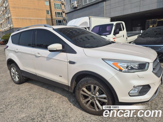 Ford Kuga — exterior