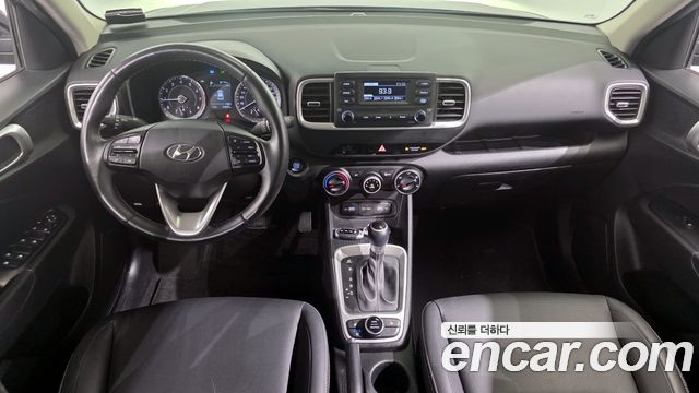 Hyundai Venue — interior