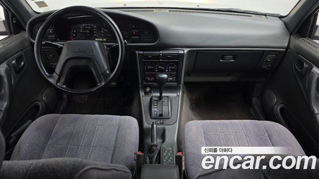 Chevrolet Korea Prince — interior
