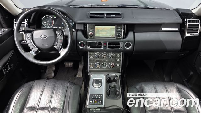 Land Rover Range Rover — interior