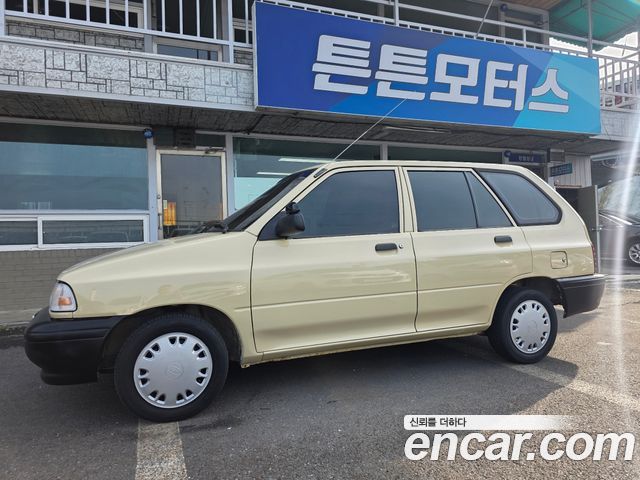 Kia Pride — exterior