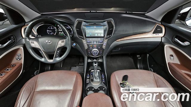 Hyundai Maxcruz — interior