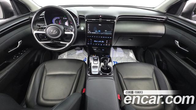 Hyundai Tucson — interior