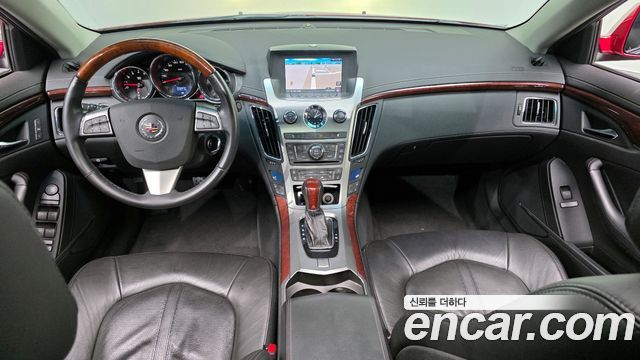 Cadillac CTS — interior