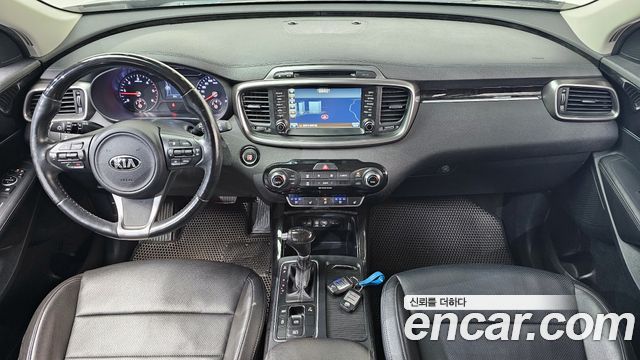 Kia Sorento — interior