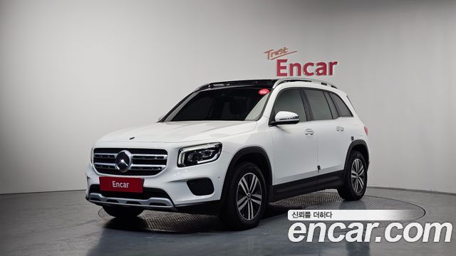 Mercedes-Benz GLB-Class — exterior