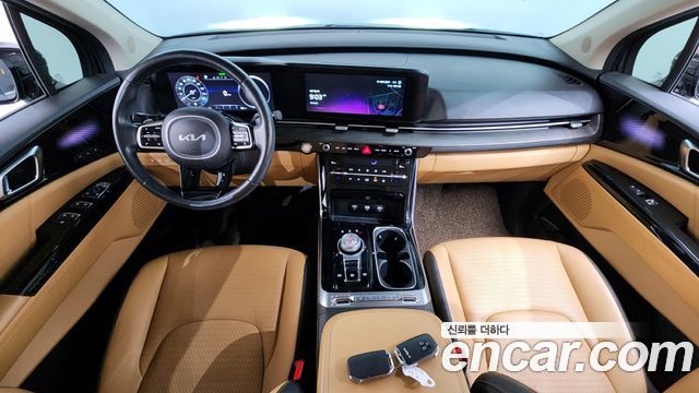 Kia Carnival — interior