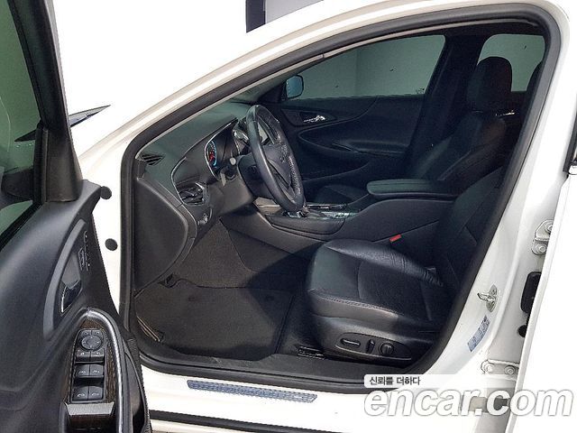 Chevrolet Korea Malibu — interior