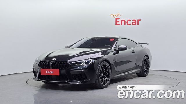 BMW M8