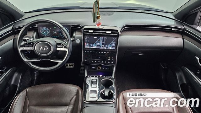 Hyundai Tucson — interior