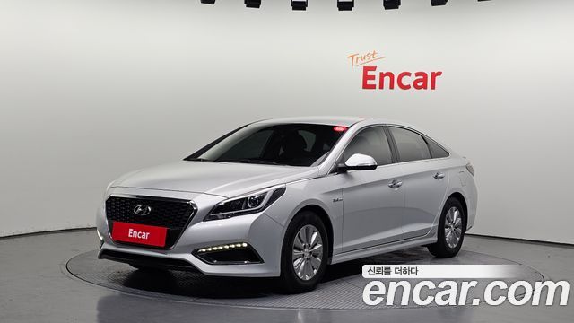 Hyundai Sonata — exterior