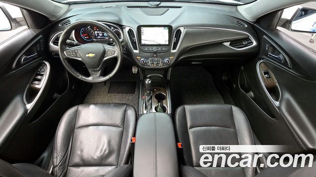 Chevrolet Korea Malibu — interior