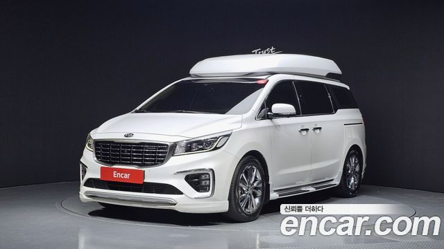 Kia Carnival — exterior