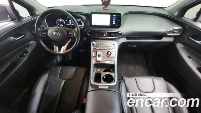 Hyundai Santa Fe — interior