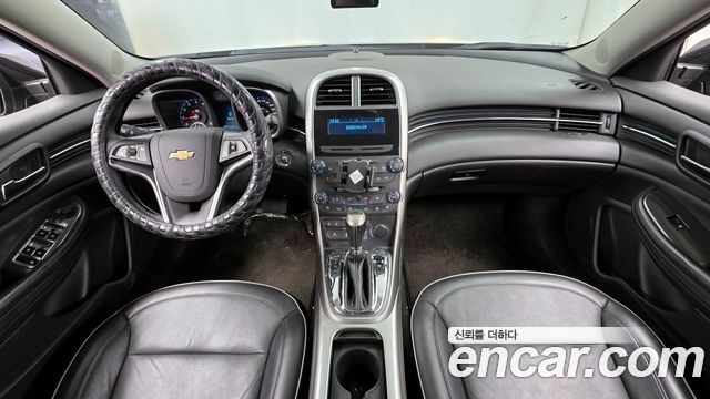 Chevrolet Korea Malibu — interior