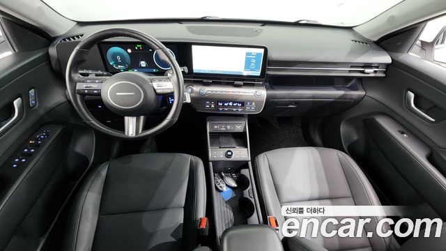 Hyundai Kona — interior